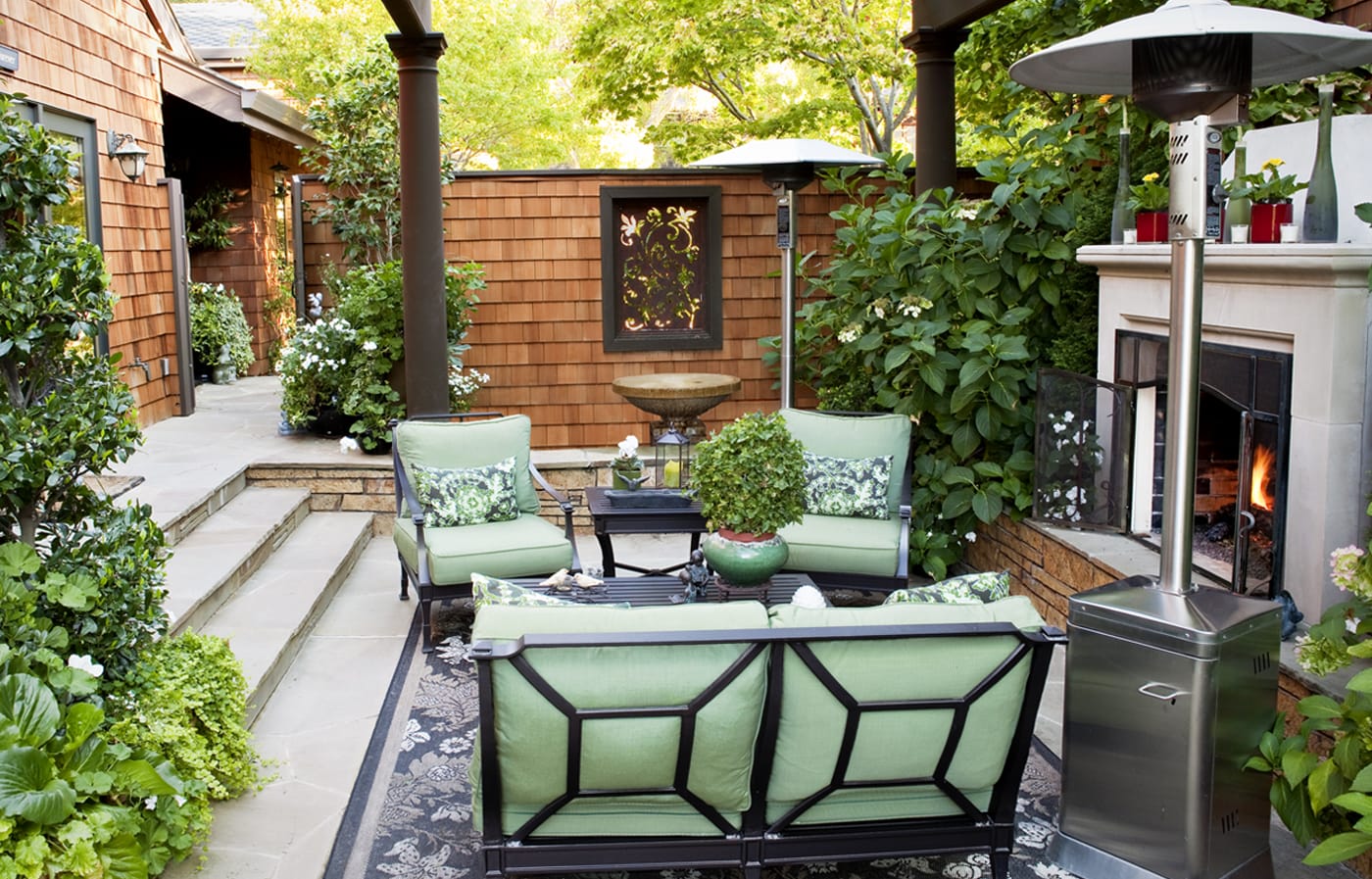 14 Design Ideas for Pleasant Patios Worth the View