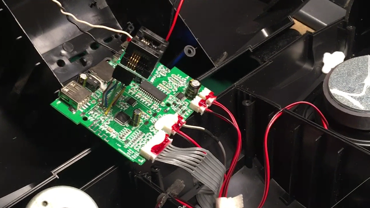Bluetooth Speaker Domesticated Through Firmware Mod