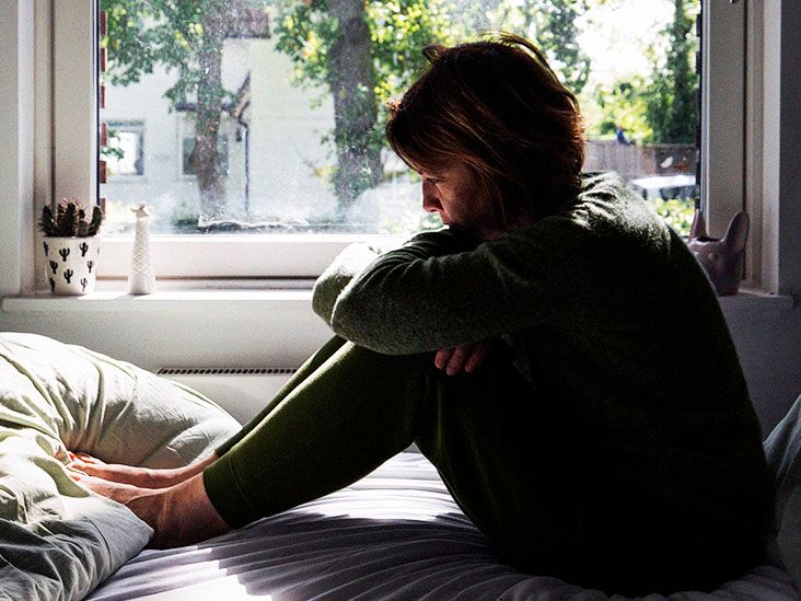 Heart attack in women: 8 symptoms and risk factors