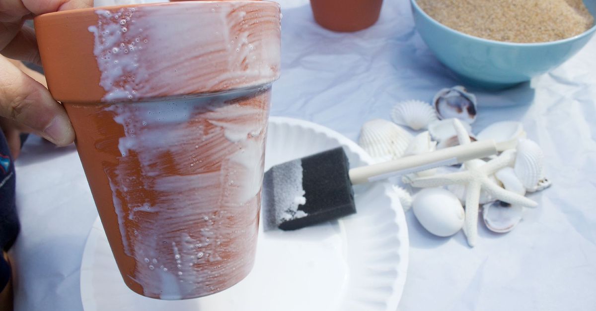 How to Decorate Sand and Seashell Covered Terra Cotta Pots DIY